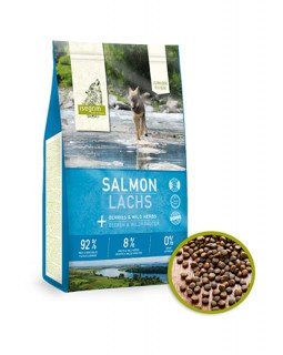 Isegrim River Junior Salmon with Berries